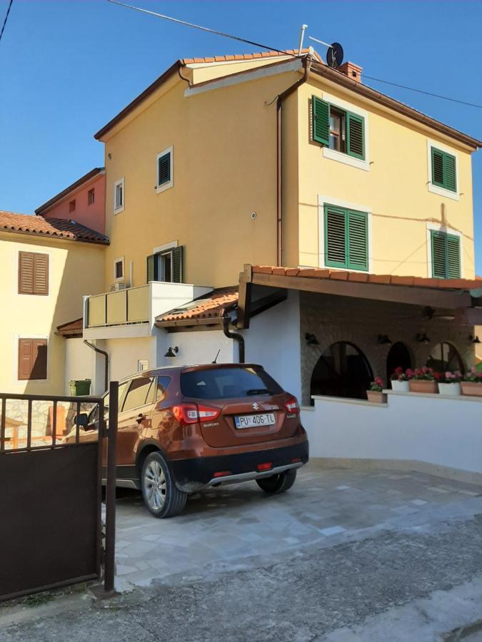 Apartment Mamut Премантура Экстерьер фото
